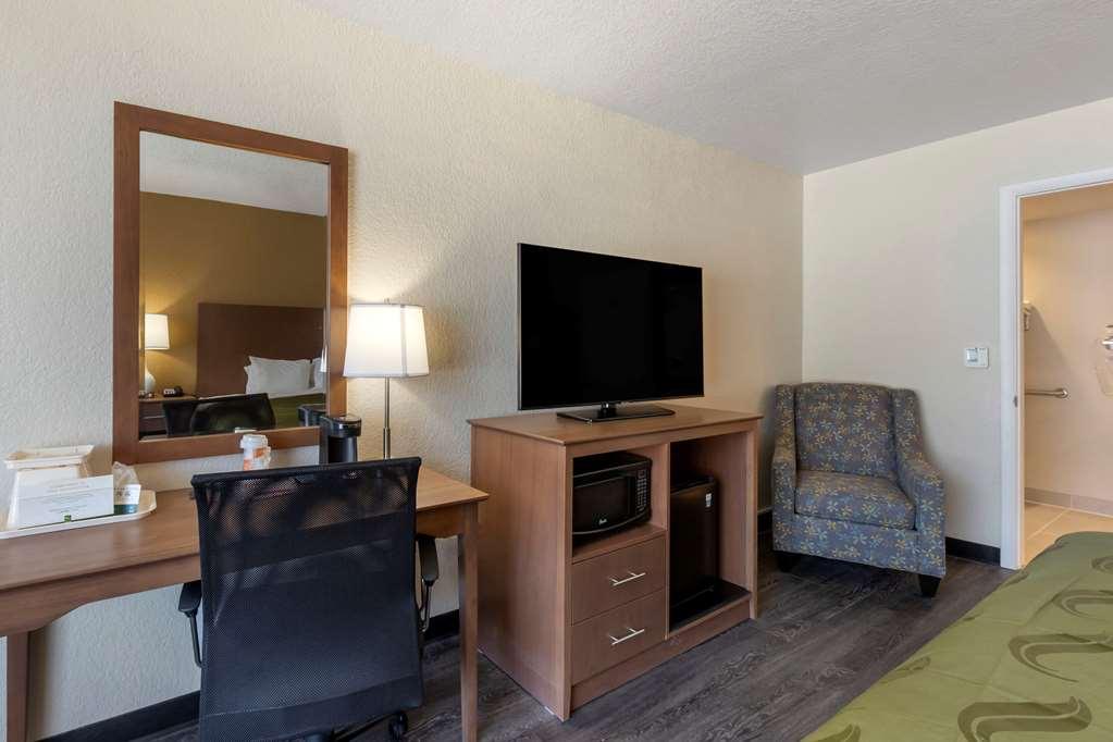 Quality Inn Saint Petersburg North-Tampa Bay Zimmer foto