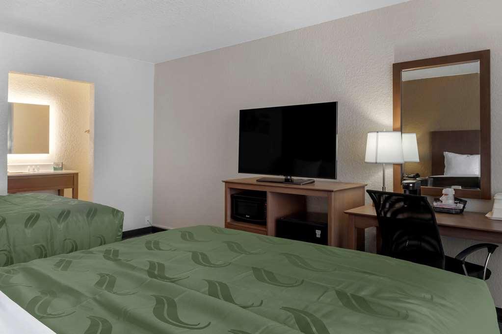 Quality Inn Saint Petersburg North-Tampa Bay Zimmer foto